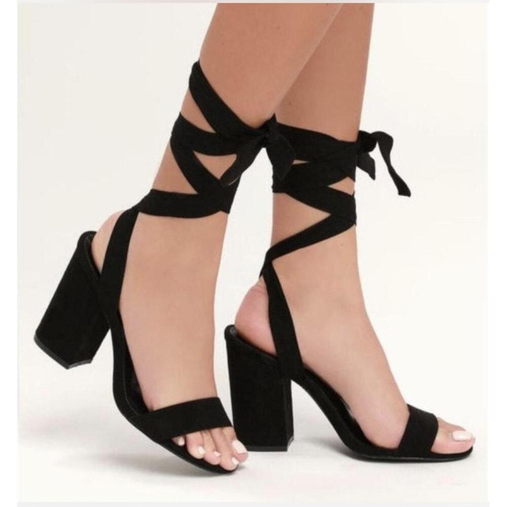 Lulus Black Faux Suede Lace Up Heels NWT New size 7 Flirty Summer Block Heel